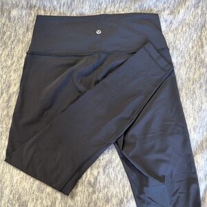 Lululemon Black Wunder Under Leggings